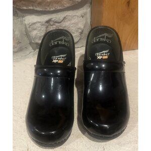 Dansko XP 2.0 Patent Black Size 41 US 10.5 -11 Women's Professional Nursing Clog